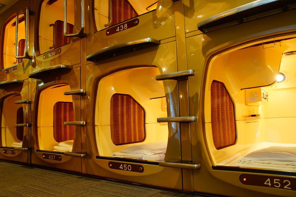 Capsule Inn Kinshicho Tokyo Exterior photo